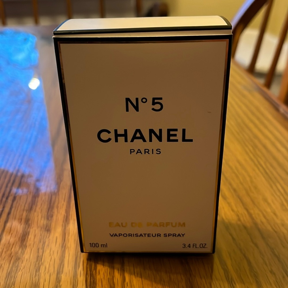 Number 5 Chanel Perfume